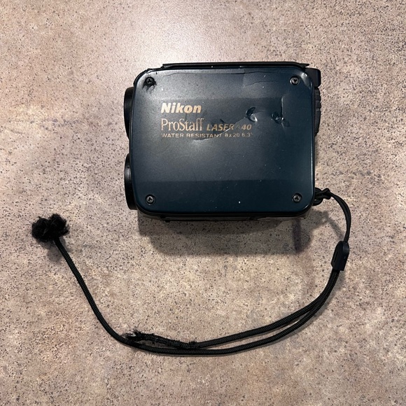 PARTS ONLY Nikon ProStaff Laser Rangefinder 440 Water Resistant 8x20 6.3 Degrees - Picture 1 of 11